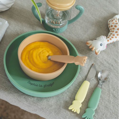 Sophie La Girafe Silicone meal set